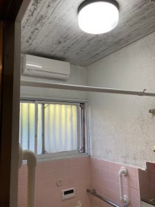宇治市にて浴室天井塗装施工前