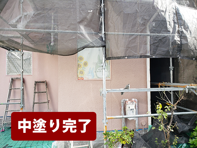 滋賀県大津市　A様邸外壁塗装工事⑩（外壁中塗り編）