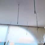 奈良県生駒市にて店舗の室内塗装〈天井と扉の塗装〉