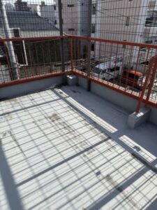 京都市下京区 / 屋上鉄柵塗装工事 施工前